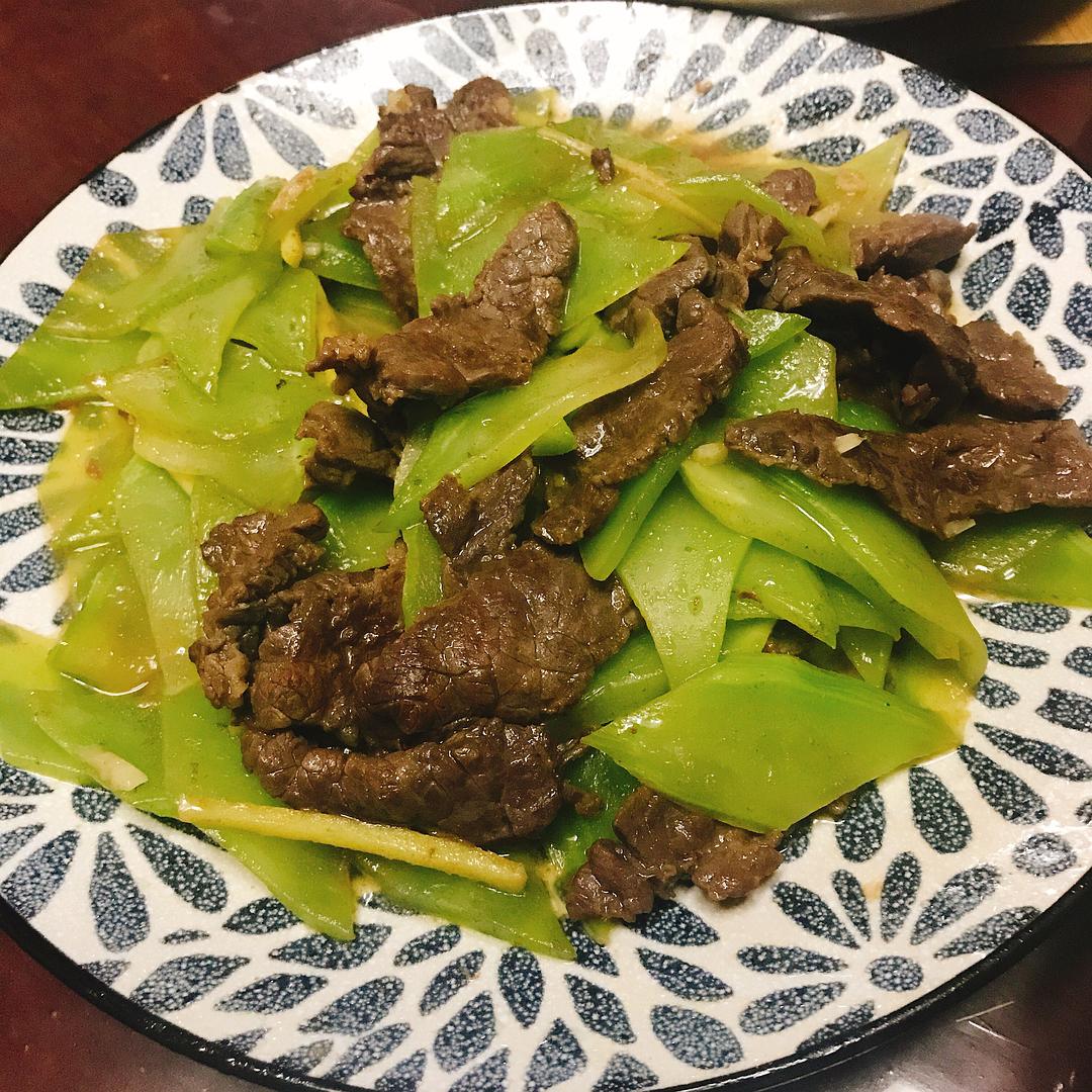 【萵筍燒牛腩】做法步驟圖 解饞下飯超好吃 孩子們都搶著吃-起舞食譜網
