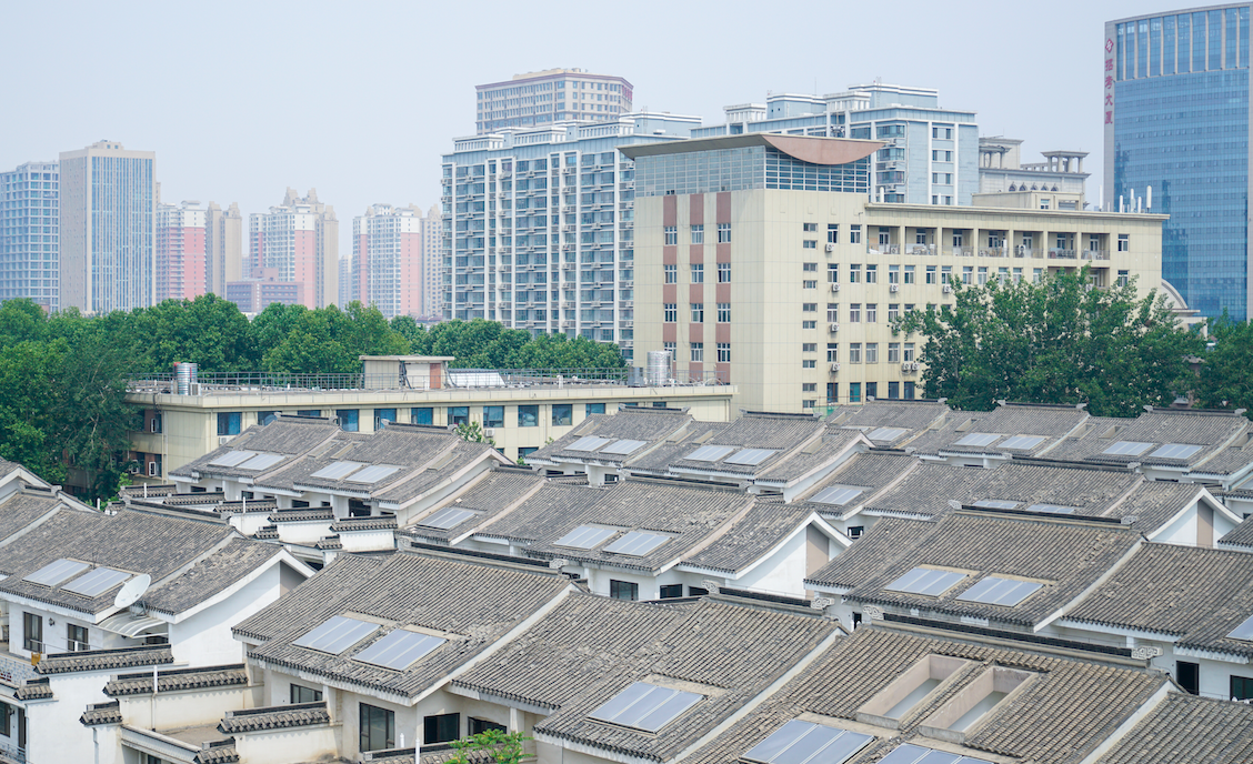 石家庄“地王”项目烂尾近10年：集资房变别墅后又被“一房多卖”，有钱也住不进去