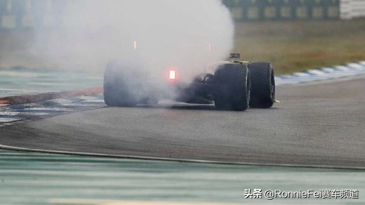 f1赛车战况(「F1」本赛季最混乱的一场比赛？2019F1德国站赛后分析)