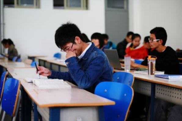 坐拥全球前1‰的学科，培养了22位院士，兰州大学的