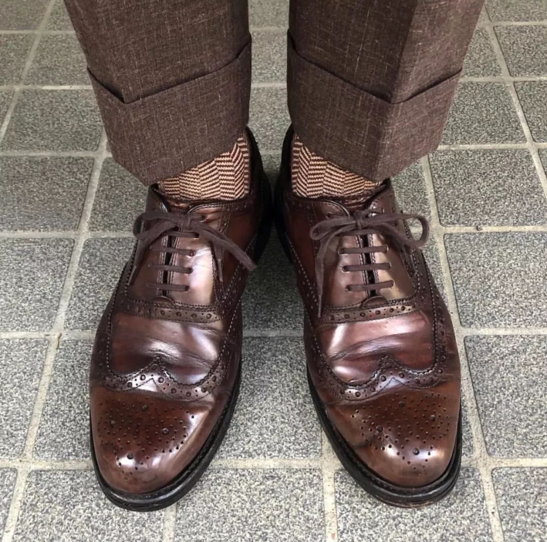 皮鞋掉漆怎么办？一招教你变新鞋！