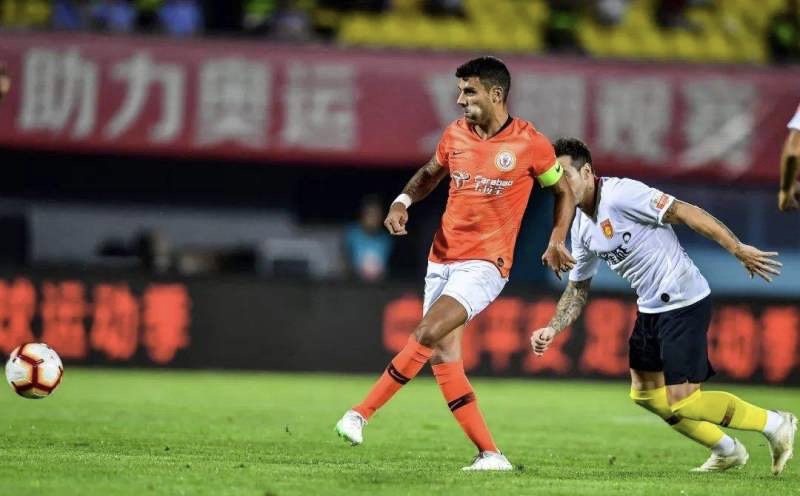 中超外援为什么那么爱钱（承认喜欢钱不丢人！前中超外援：我来这里就为发财，中国球员不错）