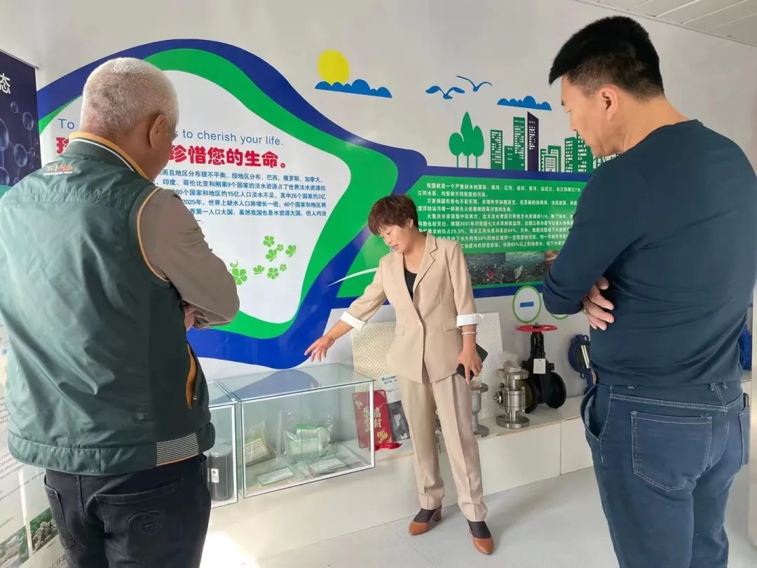 河北建筑工程学院和中肯建(北京)建设相关领导到生态基地考察