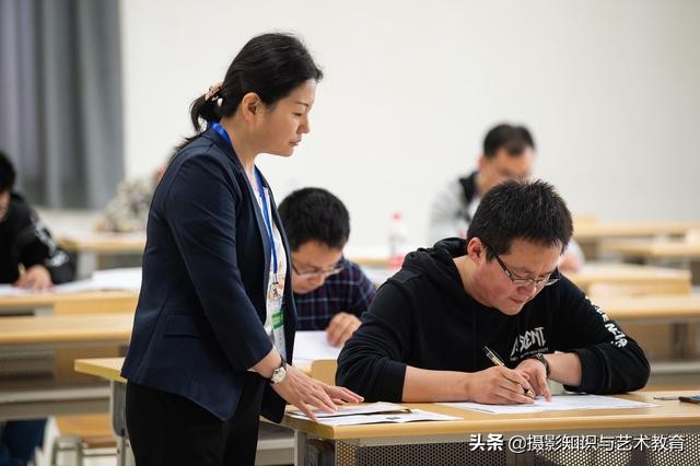 公務員晉升表出爐，趕退休能到什么位置，難怪有些人考上了也沒去