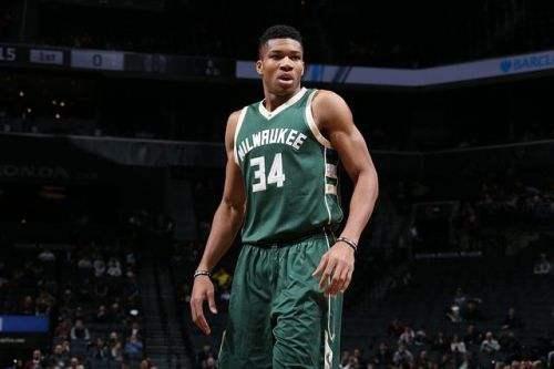 nba2k為什么會有球哥（過幾年的NBA各個位置由誰統治？2K早已給出了自己的預測！）