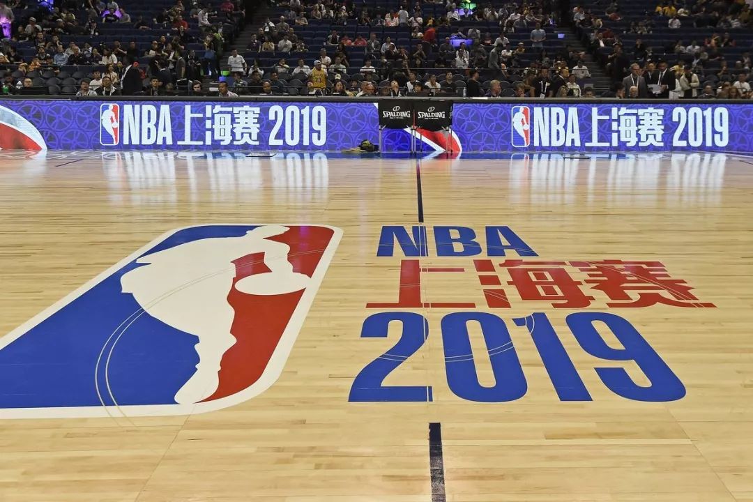 2019年NBA中国赛(史上最诡异的中国赛终究还是打响了，可明年我们还会再见吗？)