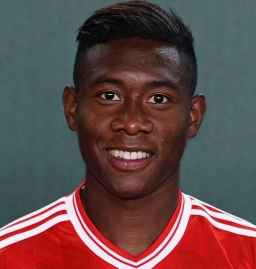 阿拉巴的盘带能力非常出色,他可以在带人的进攻过程中起到一个"润滑剂