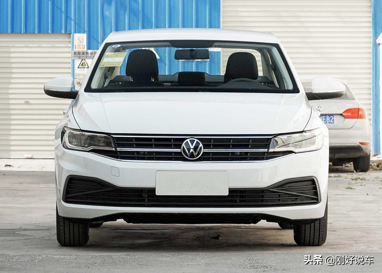 宝来传奇为什么比2021款宝来便宜,谁更值得买?