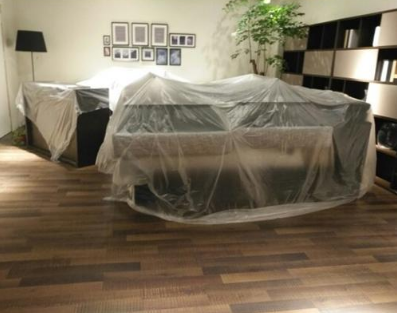 家具老是积灰？多功能遮蔽膜，随用随取，出远门也不怕家居落灰了