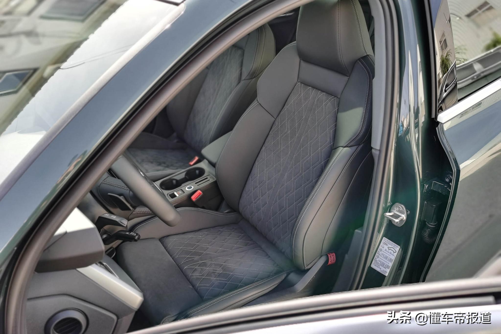 新车 | 21万就能买，颜值空间都有，全新奥迪A3L三厢解析