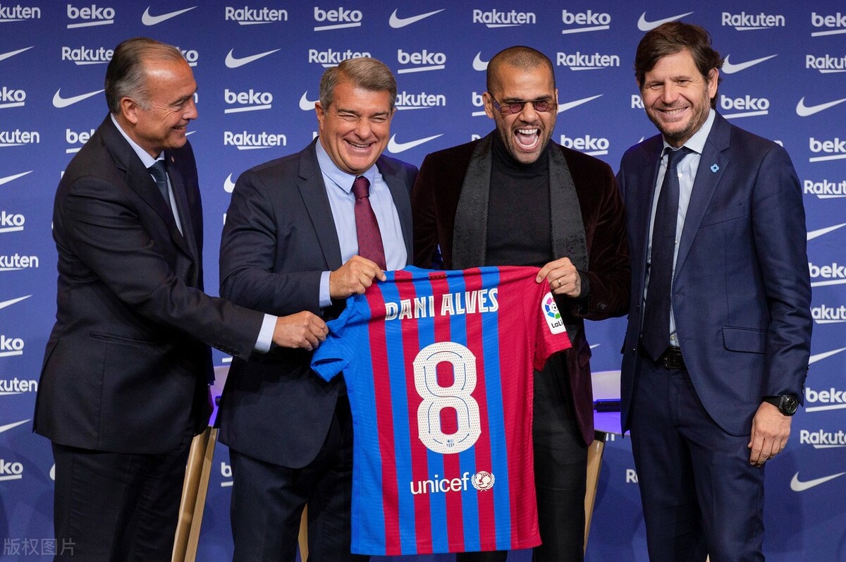 乔纳森索里亚诺（巴塞罗那德比：锋线之争，前国安射手这样评价双方锋线）