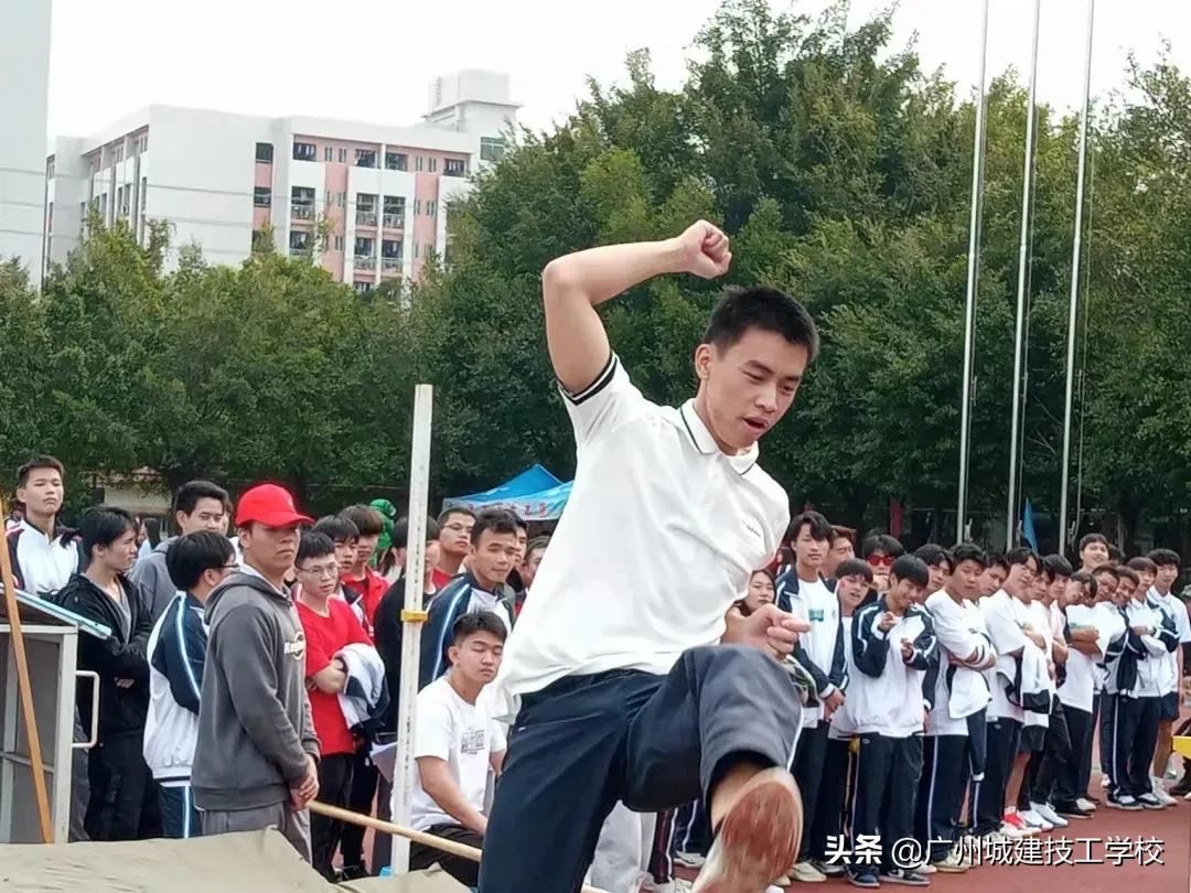 更快 更高 更强 更团结——第八届校园运动会圆满落幕