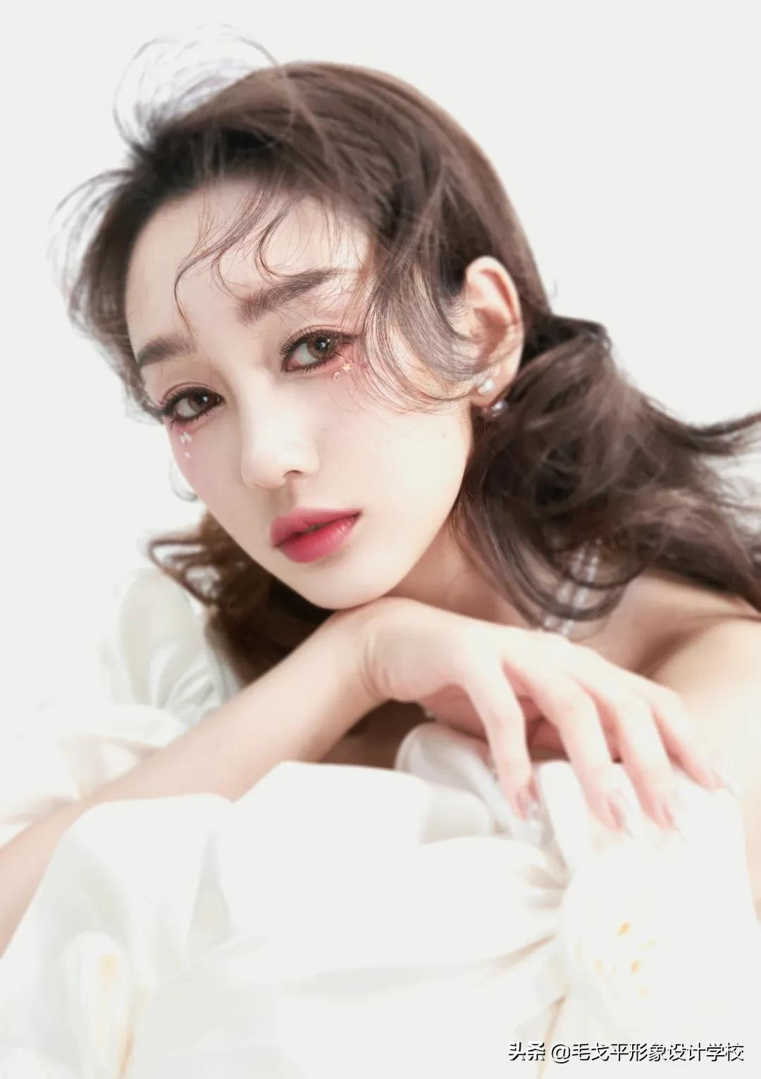 超实用 | 眼妆怎么画，干净自然不显脏？