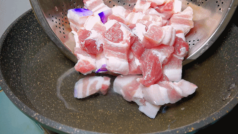 红烧肉怎么做好吃,红烧肉怎么做好吃不油腻软烂