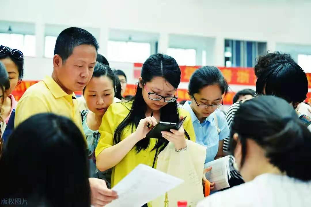 高考填报志愿，这三种情况将会被退档，学生要尽力避免