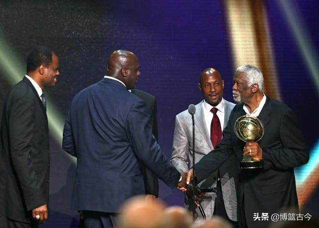 nba远古四大中锋是哪些人（NBA历史4大中锋怎么排？论荣誉天勾称王，比巅峰鲨鱼无敌）