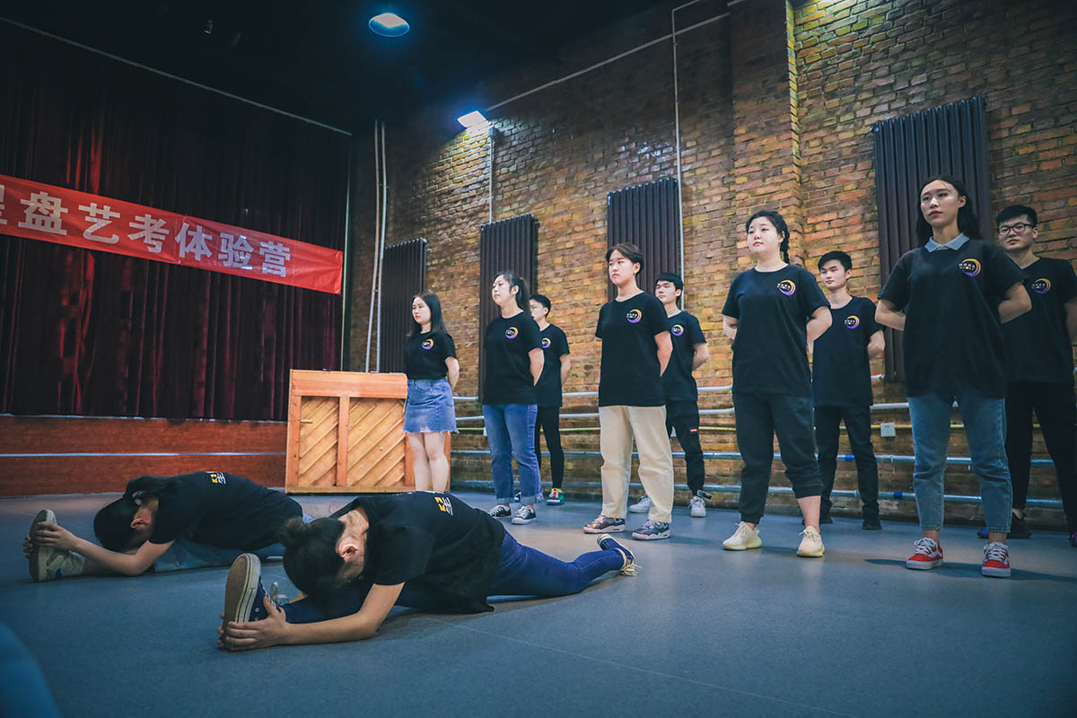 表演艺考需要培训多久才能艺考？【所有艺考生和家长关注的问题】