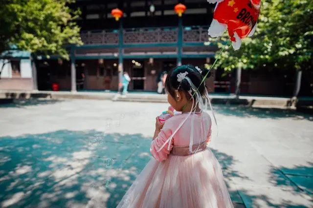 成都周边8个全家出游的好去处,自驾坐车都可以,一路风光美如画