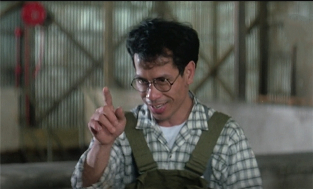 警察故事2朱滔(1988年，成龙开拍《警察故事2》，张曼玉为此受伤缝了十几针)