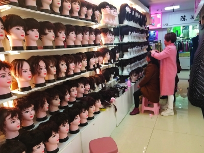 “秃”的烦恼带热了“头顶经济”！桂林年轻人正成为植发消费主体