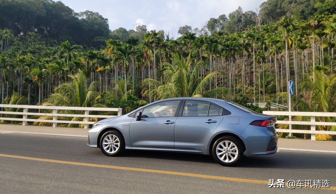 试驾全新卡罗拉 | 全球卖得最好的车到底好不好开？