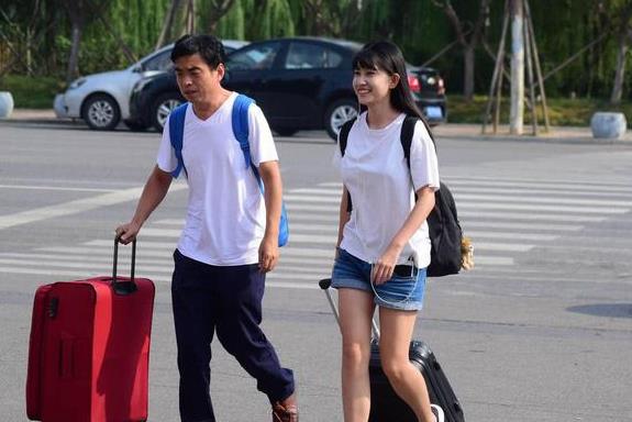 大学一天几节课（大学生课程表火了）