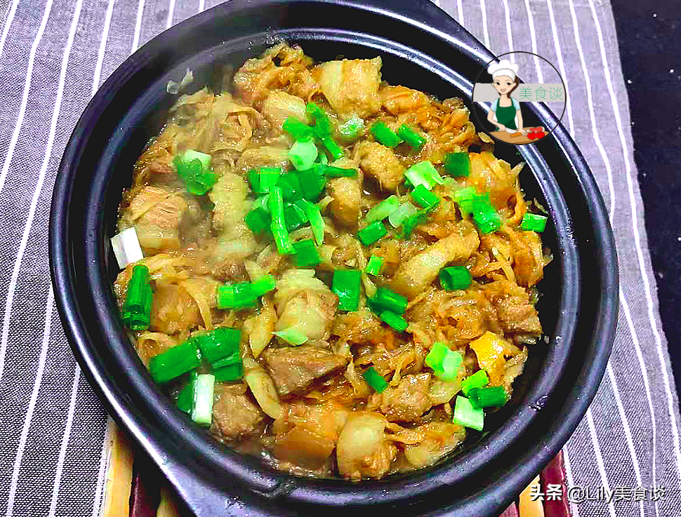 冬天，这两样食材一起炖，实在太鲜美了，简单营养，冬天吃特养人