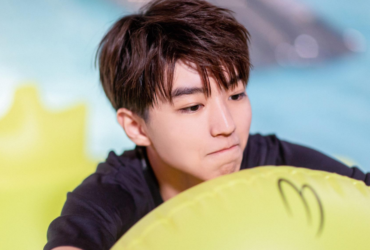 王俊凯英语四六级成绩优异，不愧是品学兼优，值得同学们学习