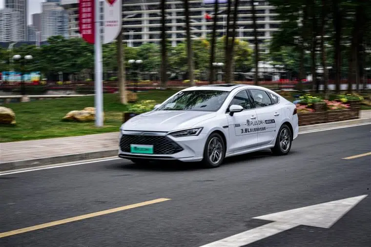 只需0.2元/km！加一箱油跑1000多公里的轿车有多香？