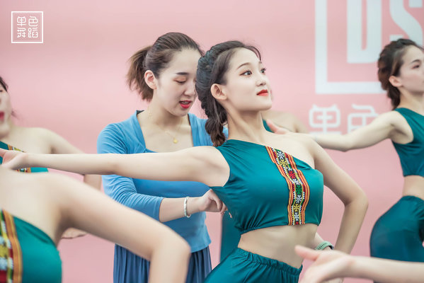 中国舞考级有哪些机构？考级机构哪个比较权威