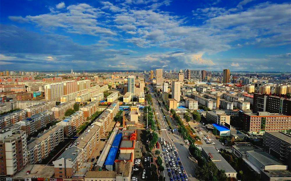 吉林省有四平市，辽宁省有老四平镇，它们是怎样的关系呢？