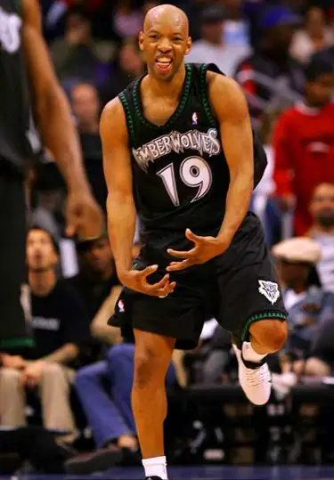 卡塞尔舞步为什么被nba禁止（图看NBA禁止庆祝动作：韦德被指血腥，最后一动作詹科巨星的专利）-趣拿体育