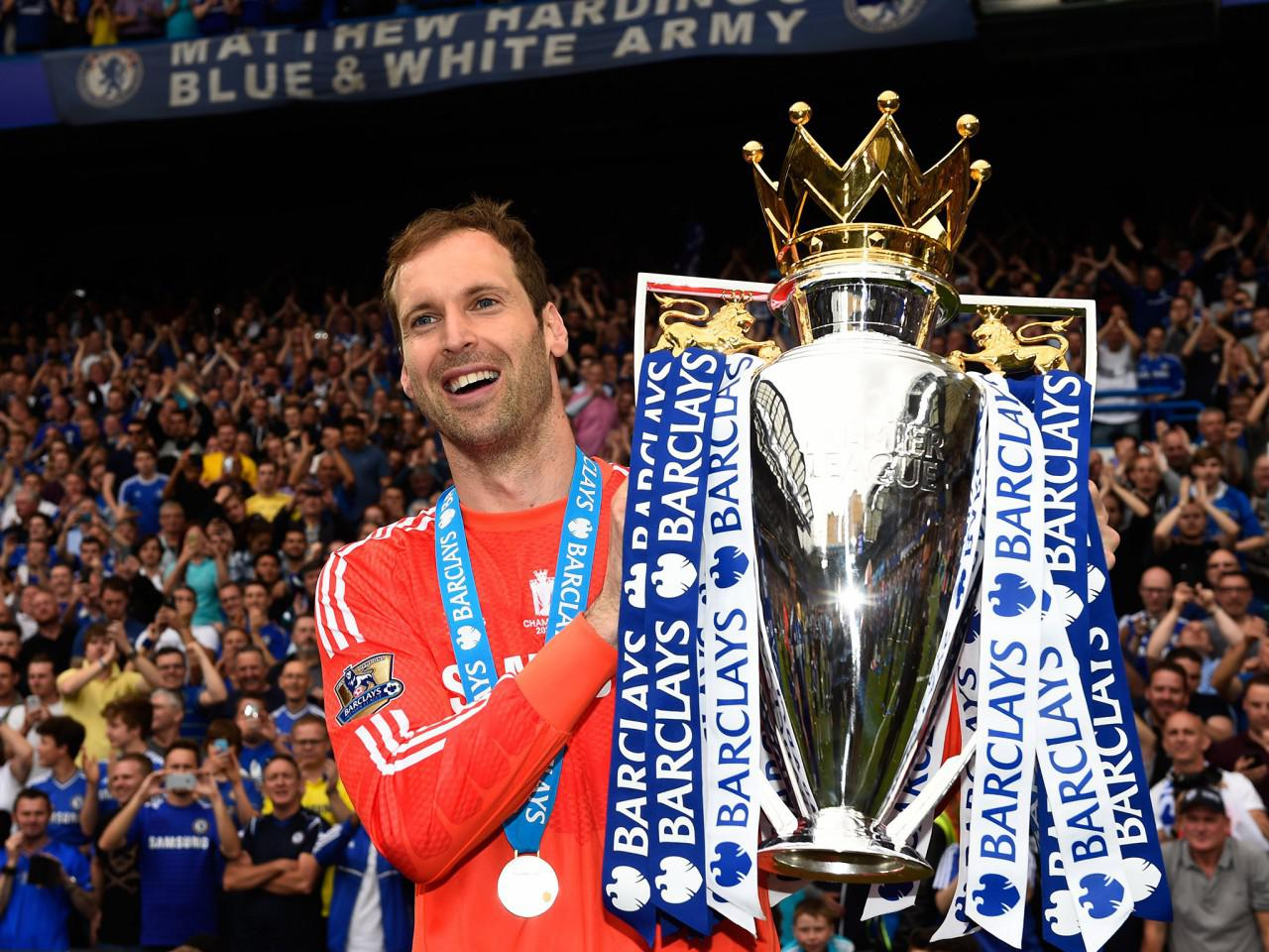 内德维德泪洒世界杯（英超“戴帽”次数最多的男人，有他在的地方就有“叹息之墙”）