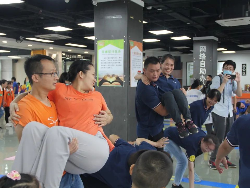 “乞巧比拼 寻梦狮城”2020 新光源产业基地职工趣味运动会开赛