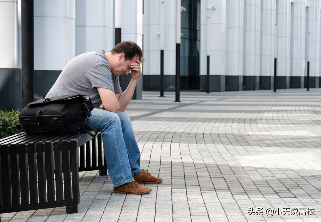 2022公务员省考公告陆续发布，网友建议取消35岁上限，你支持么？