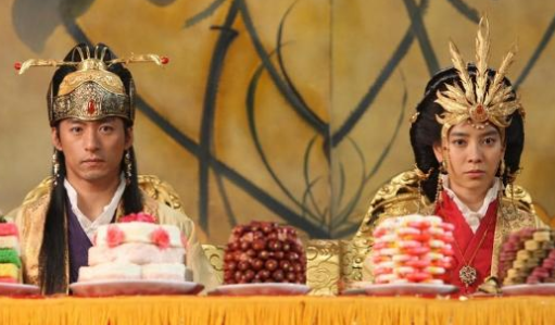 盟国的敌人还是盟国——高丽为什么要同时与辽、宋建立朝贡关系？