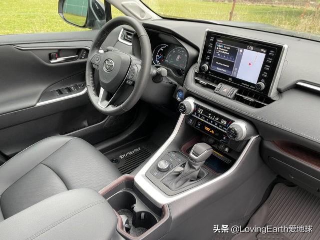 2021年丰田RAV4混合动力评测：为了省油的存在
