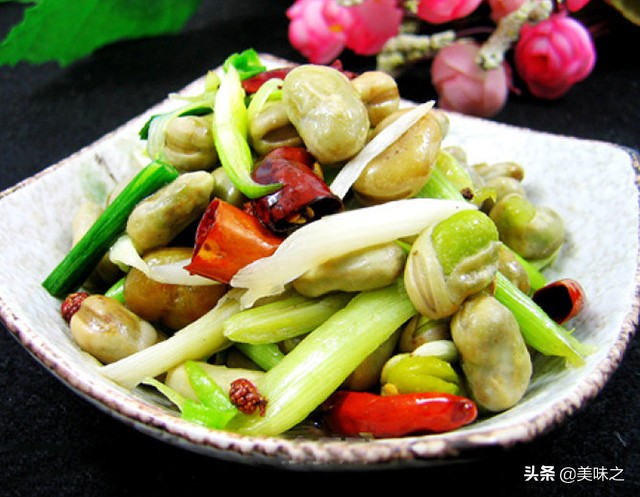 17道和蒜苗搭配的家常菜做法，口味鲜美，营养丰富