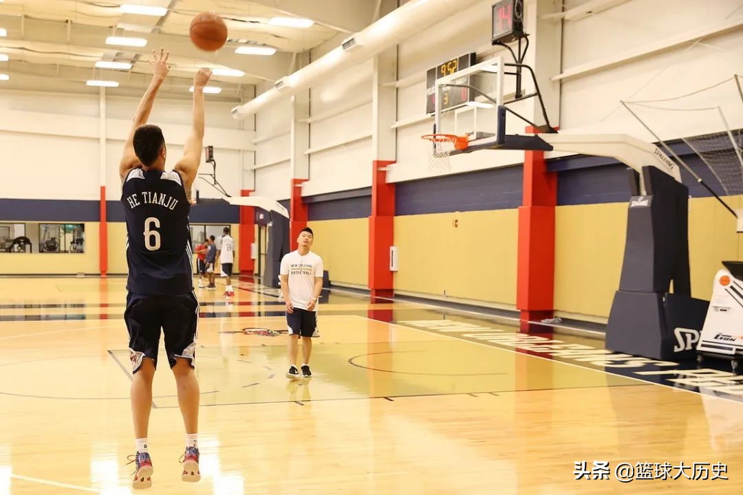 为什么贺天举不能上nba名人堂（？贺天举的选秀报告！三分出色，有精神韧性，为何没进入NBA？）