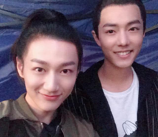 王竟力参加《明日之子》没有走红，蹭热度倒是有一手