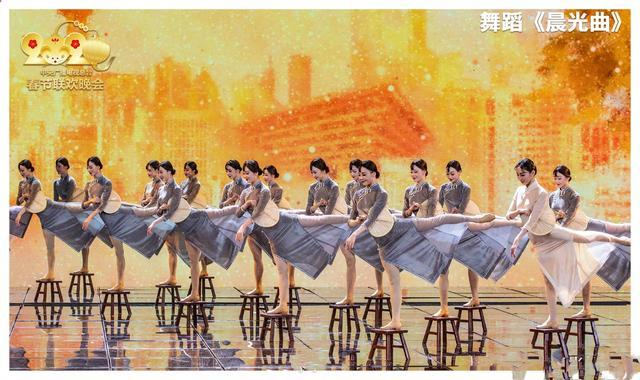 表演什么节目好「年会表演什么节目比较好」