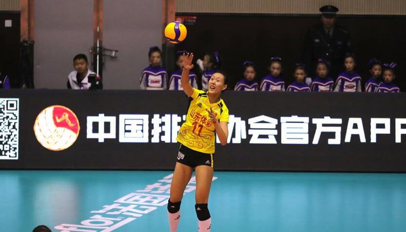 杨涵玉世界杯mvp(郎平真没看错她！女排朱婷外又出1米98MVP！长高4厘米追赶袁心玥)