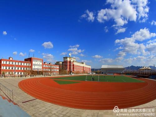 又是一年毕业季，初中毕业生该选择什么样的学校就读呢