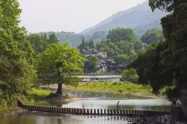 成都边边上这个小地方，居然是个“人间天堂”