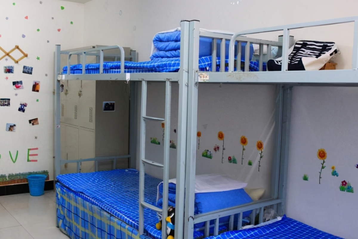 大一新生分宿舍，这三个床位尽可能要避开，都是学姐踩过的坑