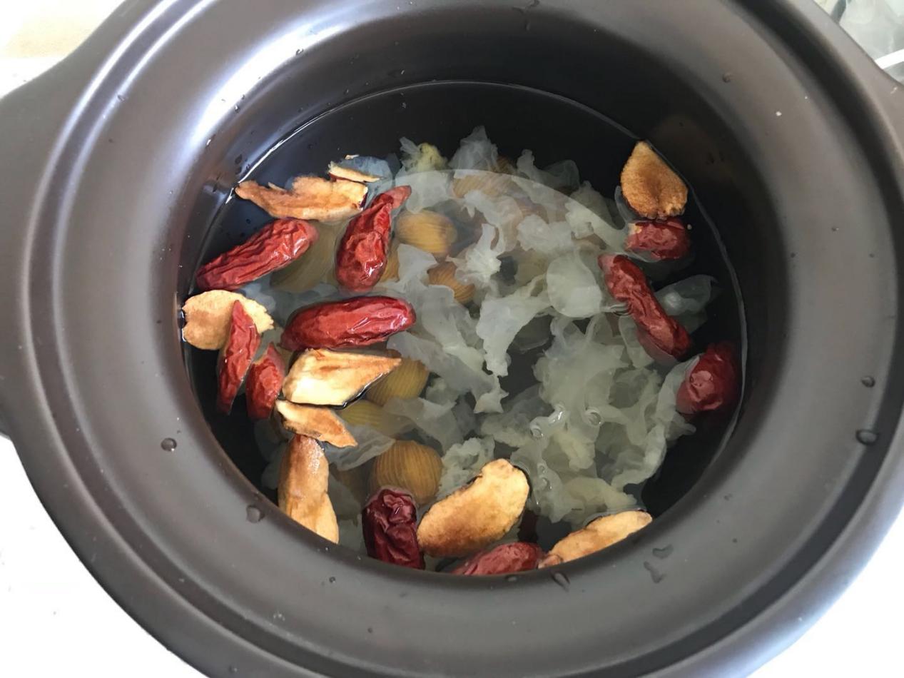 銀耳紅棗湯,銀耳紅棗湯什么功效