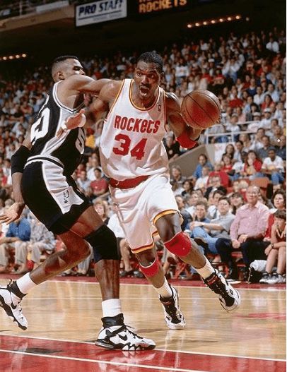 nba34号的小前锋有哪些（NBA34号球星一队有多无解？这5人一队 不需要教练都能夺冠）