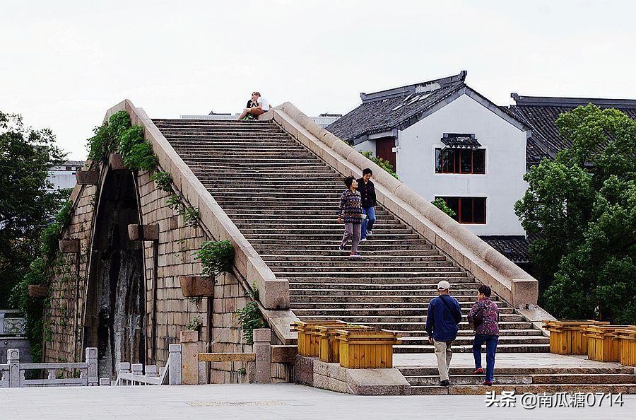 读苏州城2500年的历史，就来看这里的古桥，古塔，古城门