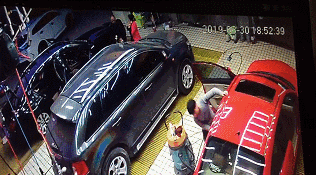 扑朔迷离！重点高中学生手脚被缚、头套塑料袋死于家中，死前曾在网上搜…