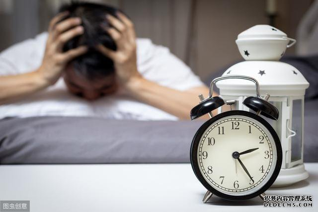 躺在床上就是睡不着，两分钟教会你怎么做？